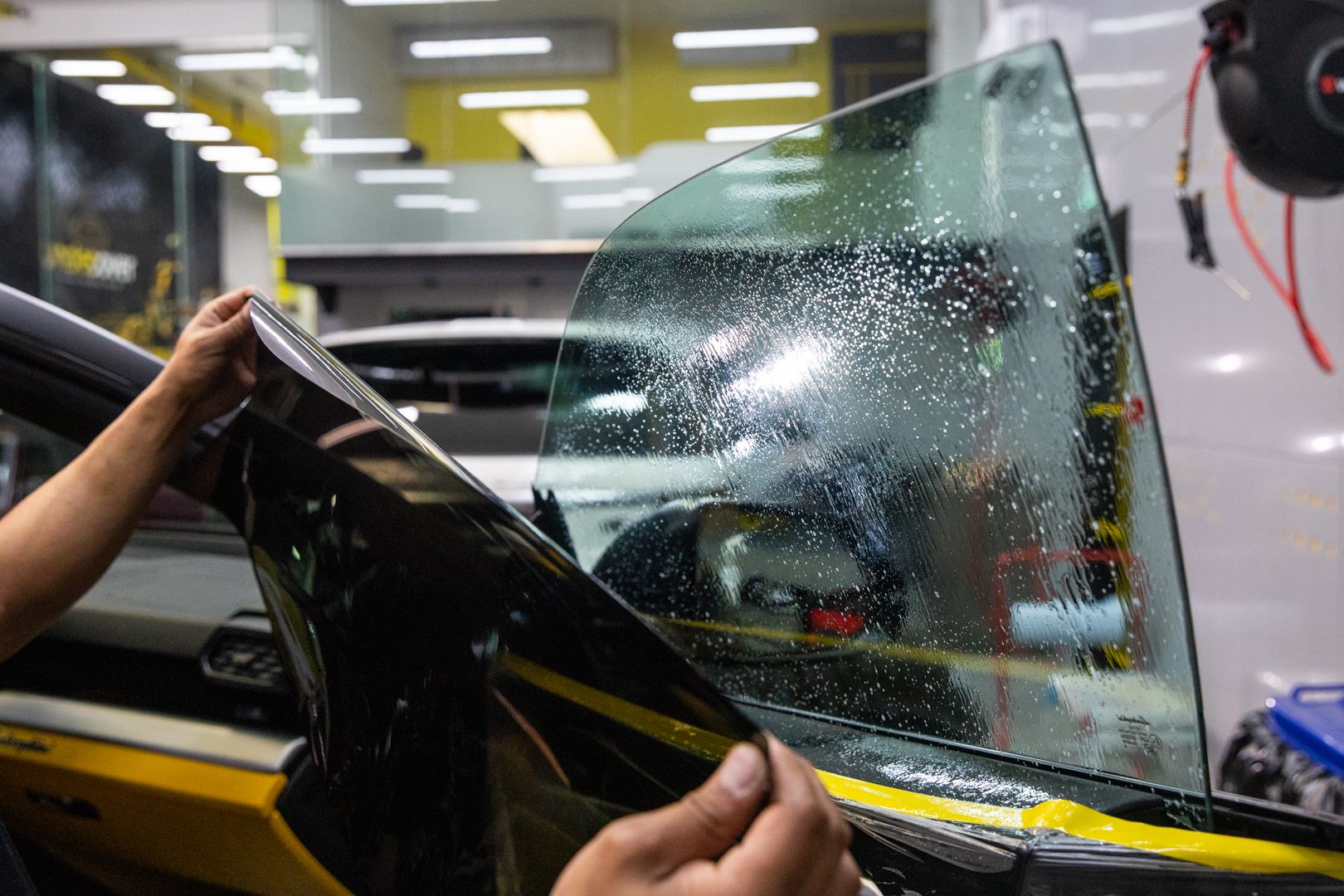 What Are Some Incredible Benefits of Car Window Tinting?