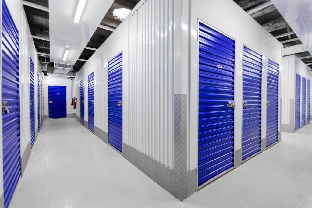 Why More People Are Choosing Storage Units For Extra Space