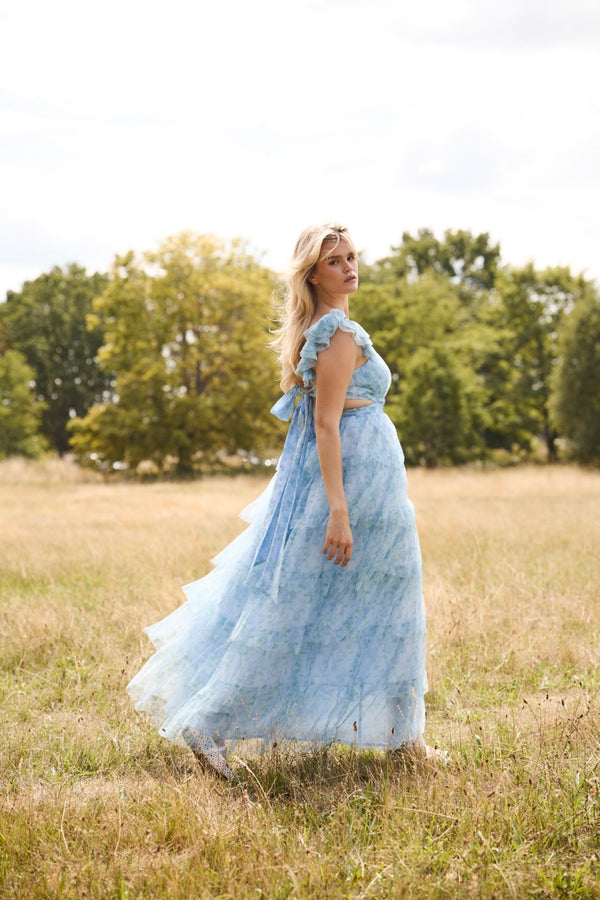 Why You Need A Go To Wedding Guest Dress In Your Closet